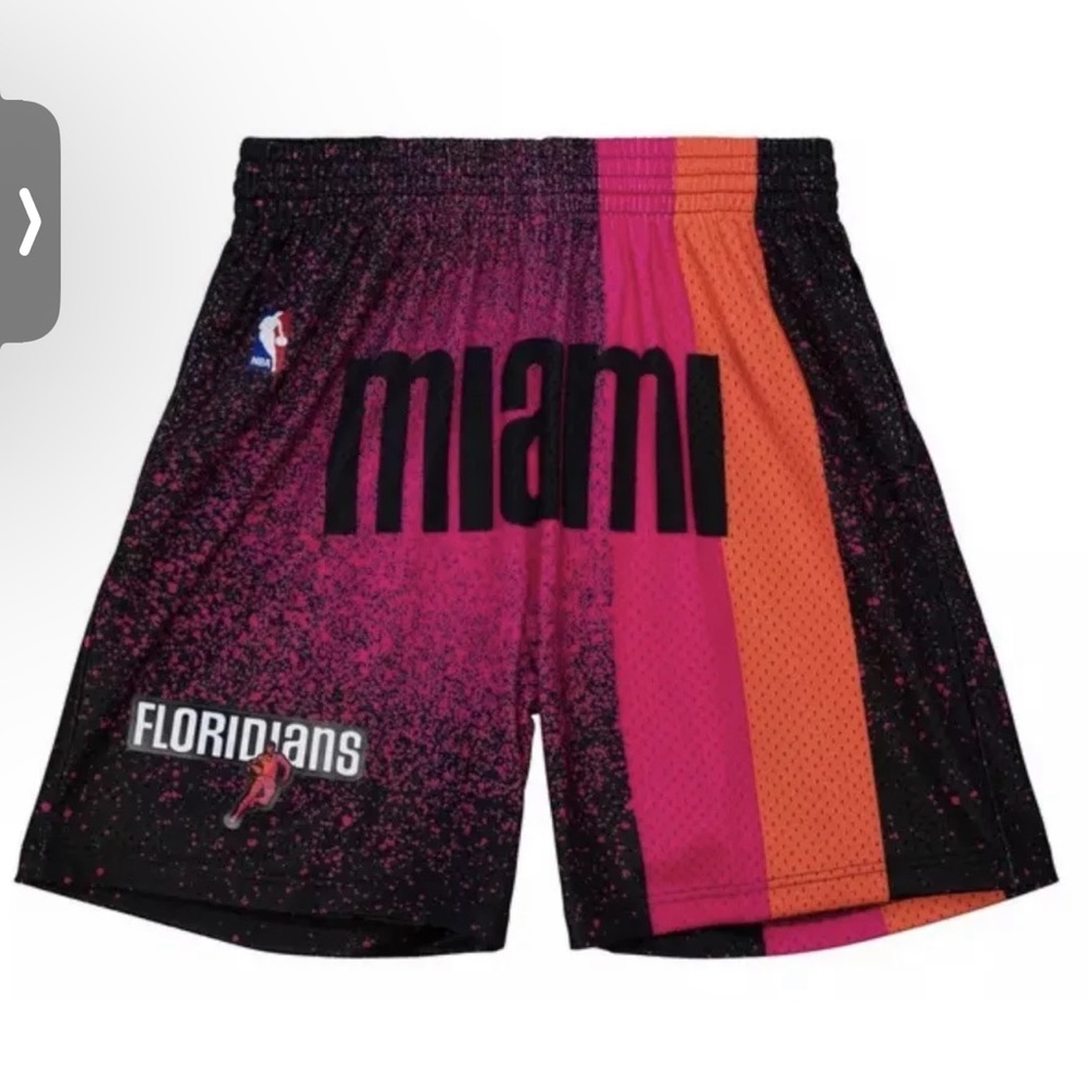 Mitchell & Ness Miami Heat Floridians Re-Take Gradient Swingman Shorts